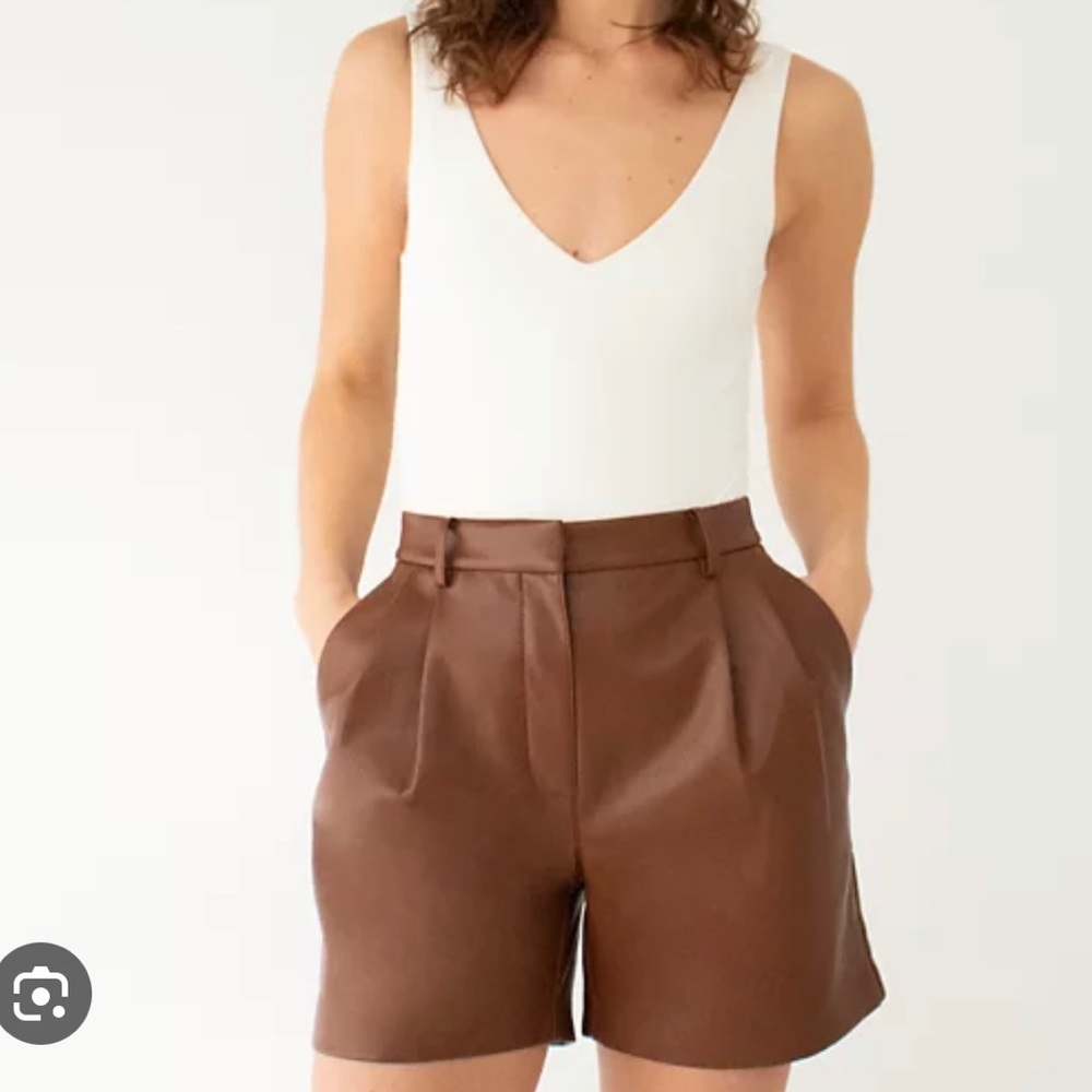 Aritizia Vegan Leather shorts